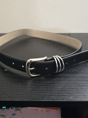 Classic Black Women's Leather Belt with Silver Buckle